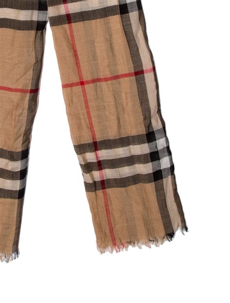 how to recognize original burberry scarf|Burberry exploded check scarf.